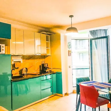 Apartament Alezzi M.N. Năvodari